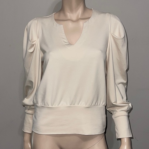 Melissa Nepton Puff Sleeve V-Neck Top P/S - Picture 2 of 9